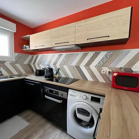 Jolie Maison Paisible Apartment *